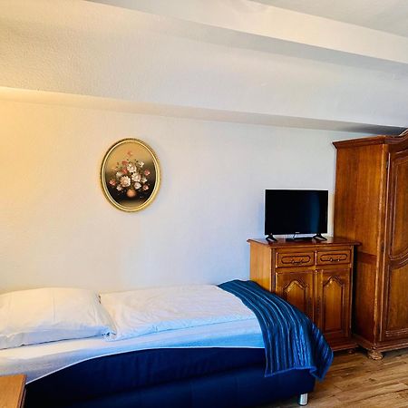 Altstadthotel Hayk Am Rhein Кёльн Экстерьер фото