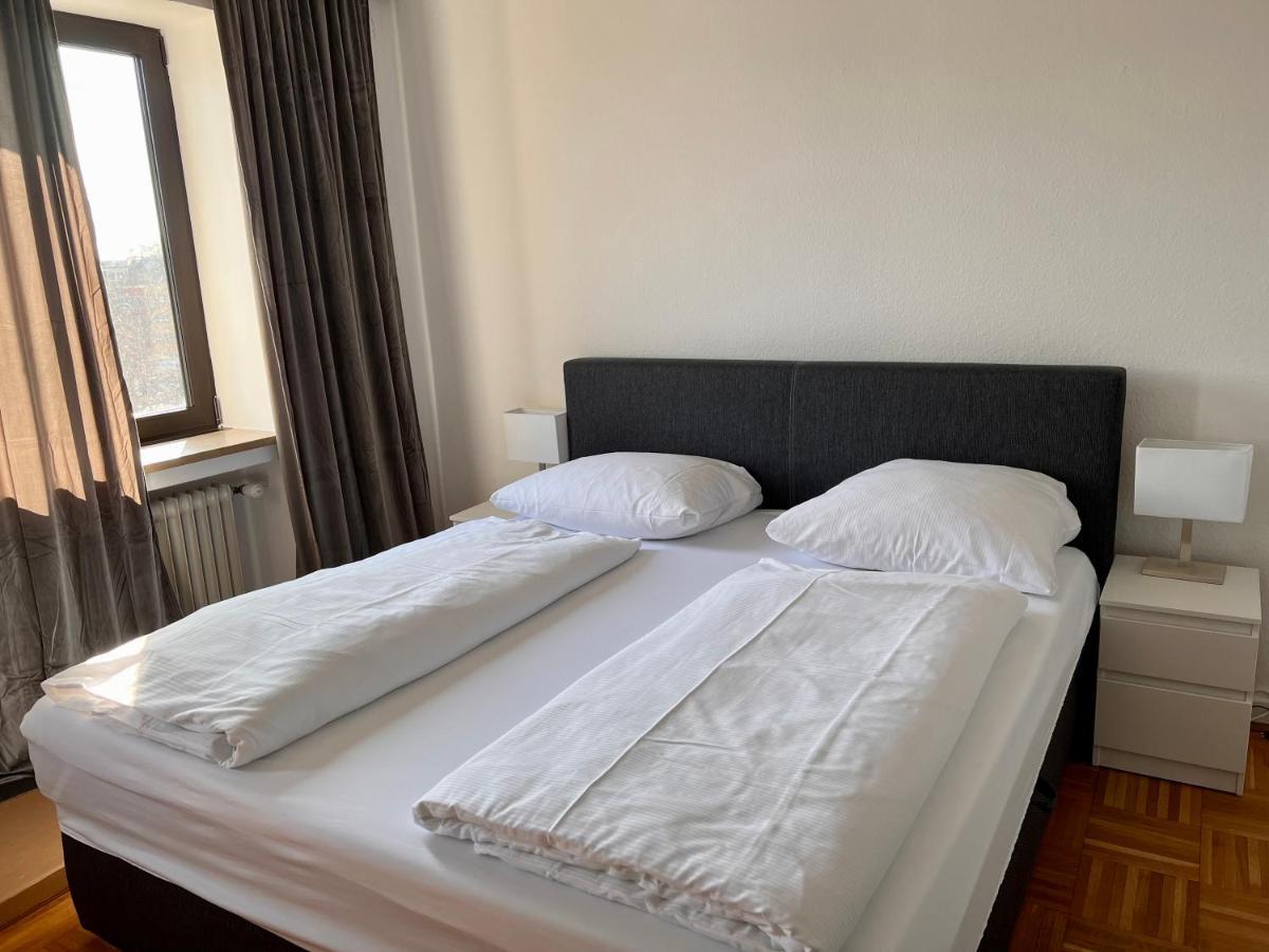 Altstadthotel Hayk Am Rhein Кёльн Экстерьер фото