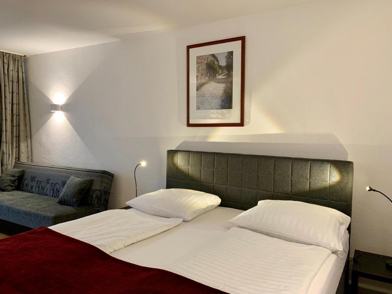 Altstadthotel Hayk Am Rhein Кёльн Экстерьер фото